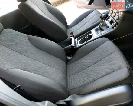 Чорний Фольксваген Пассат, об'ємом двигуна 1.6 л та пробігом 253 тис. км за 5950 $, фото 22 на Automoto.ua