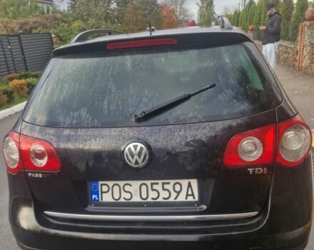 Черный Фольксваген Пассат, объемом двигателя 2 л и пробегом 321 тыс. км за 1400 $, фото 3 на Automoto.ua