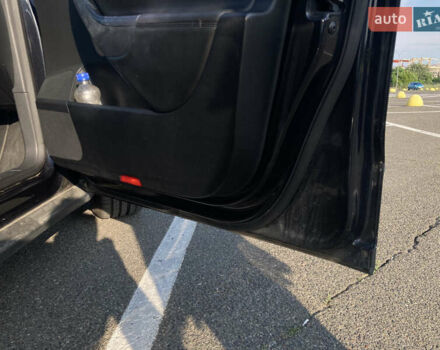 Черный Фольксваген Пассат, объемом двигателя 1.98 л и пробегом 240 тыс. км за 6400 $, фото 13 на Automoto.ua