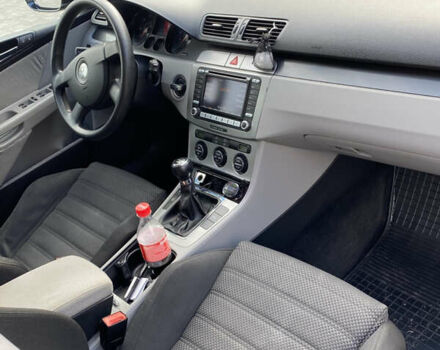 Черный Фольксваген Пассат, объемом двигателя 1.97 л и пробегом 317 тыс. км за 6450 $, фото 37 на Automoto.ua