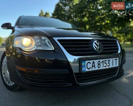 Черный Фольксваген Пассат, объемом двигателя 1.6 л и пробегом 270 тыс. км за 5200 $, фото 32 на Automoto.ua