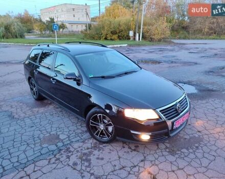 Черный Фольксваген Пассат, объемом двигателя 1.6 л и пробегом 243 тыс. км за 6699 $, фото 32 на Automoto.ua