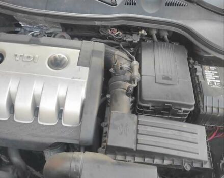 Черный Фольксваген Пассат, объемом двигателя 2 л и пробегом 370 тыс. км за 6700 $, фото 28 на Automoto.ua