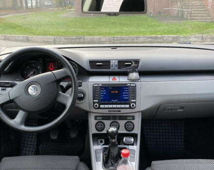 Черный Фольксваген Пассат, объемом двигателя 1.97 л и пробегом 317 тыс. км за 6450 $, фото 30 на Automoto.ua