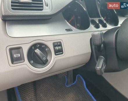 Черный Фольксваген Пассат, объемом двигателя 1.97 л и пробегом 250 тыс. км за 3999 $, фото 3 на Automoto.ua