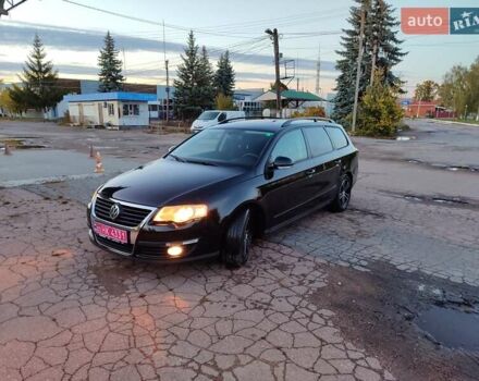 Черный Фольксваген Пассат, объемом двигателя 1.6 л и пробегом 243 тыс. км за 6799 $, фото 7 на Automoto.ua