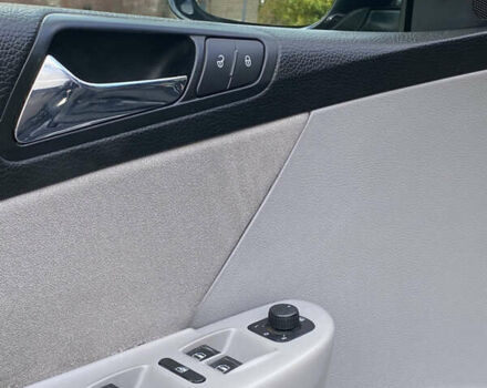 Черный Фольксваген Пассат, объемом двигателя 1.97 л и пробегом 317 тыс. км за 6450 $, фото 19 на Automoto.ua