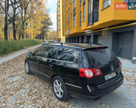 Черный Фольксваген Пассат, объемом двигателя 1.98 л и пробегом 270 тыс. км за 4599 $, фото 5 на Automoto.ua