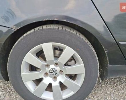 Черный Фольксваген Пассат, объемом двигателя 2 л и пробегом 470 тыс. км за 5249 $, фото 31 на Automoto.ua