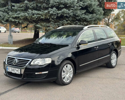 Черный Фольксваген Пассат, объемом двигателя 2 л и пробегом 290 тыс. км за 5699 $, фото 3 на Automoto.ua