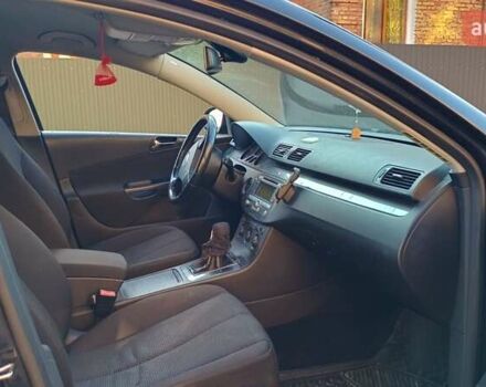 Черный Фольксваген Пассат, объемом двигателя 1.97 л и пробегом 324 тыс. км за 5500 $, фото 2 на Automoto.ua