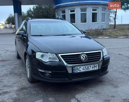 Черный Фольксваген Пассат, объемом двигателя 1.9 л и пробегом 400 тыс. км за 5500 $, фото 1 на Automoto.ua