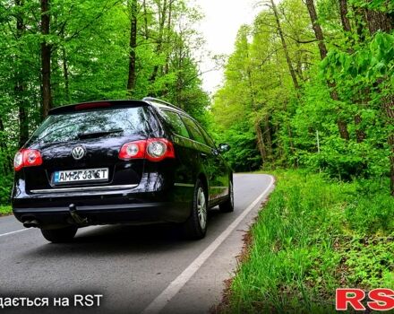Чорний Фольксваген Пассат, об'ємом двигуна 2 л та пробігом 280 тис. км за 5600 $, фото 2 на Automoto.ua