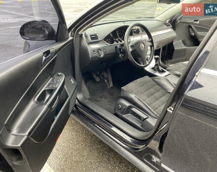 Черный Фольксваген Пассат, объемом двигателя 1.9 л и пробегом 270 тыс. км за 7000 $, фото 8 на Automoto.ua