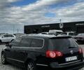 Черный Фольксваген Пассат, объемом двигателя 2 л и пробегом 300 тыс. км за 6000 $, фото 2 на Automoto.ua