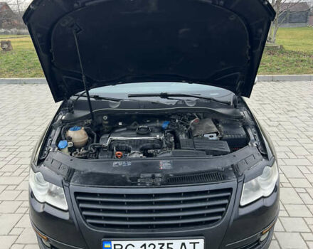 Черный Фольксваген Пассат, объемом двигателя 2 л и пробегом 371 тыс. км за 5800 $, фото 22 на Automoto.ua