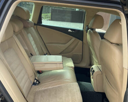 Чорний Фольксваген Пассат, об'ємом двигуна 2 л та пробігом 285 тис. км за 8500 $, фото 19 на Automoto.ua