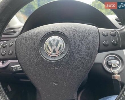 Чорний Фольксваген Пассат, об'ємом двигуна 2 л та пробігом 336 тис. км за 6200 $, фото 13 на Automoto.ua