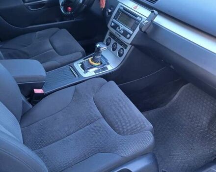 Черный Фольксваген Пассат, объемом двигателя 2 л и пробегом 280 тыс. км за 6400 $, фото 19 на Automoto.ua