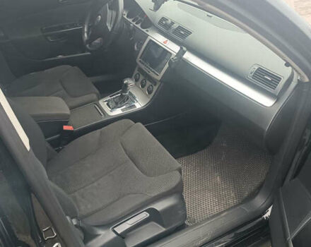 Чорний Фольксваген Пассат, об'ємом двигуна 2 л та пробігом 280 тис. км за 6950 $, фото 6 на Automoto.ua