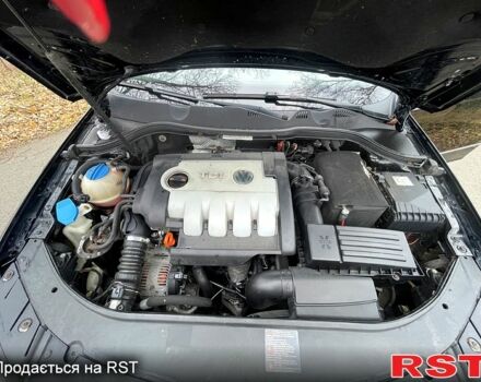 Черный Фольксваген Пассат, объемом двигателя 2 л и пробегом 287 тыс. км за 6699 $, фото 11 на Automoto.ua