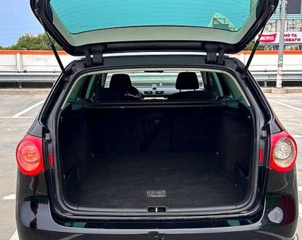 Черный Фольксваген Пассат, объемом двигателя 2 л и пробегом 340 тыс. км за 5700 $, фото 7 на Automoto.ua