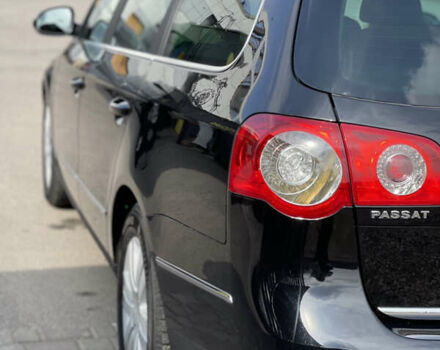 Чорний Фольксваген Пассат, об'ємом двигуна 2 л та пробігом 285 тис. км за 8500 $, фото 2 на Automoto.ua