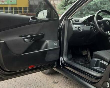 Черный Фольксваген Пассат, объемом двигателя 1.97 л и пробегом 257 тыс. км за 7250 $, фото 6 на Automoto.ua