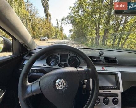 Чорний Фольксваген Пассат, об'ємом двигуна 2 л та пробігом 288 тис. км за 6500 $, фото 10 на Automoto.ua