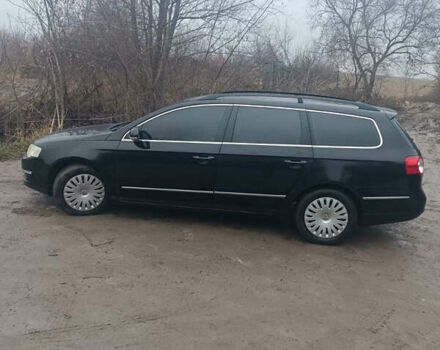 Чорний Фольксваген Пассат, об'ємом двигуна 2 л та пробігом 280 тис. км за 6950 $, фото 2 на Automoto.ua