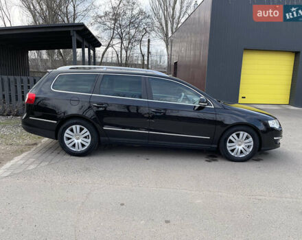 Чорний Фольксваген Пассат, об'ємом двигуна 2 л та пробігом 285 тис. км за 8500 $, фото 7 на Automoto.ua