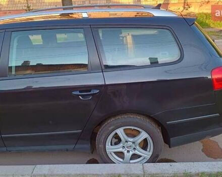 Черный Фольксваген Пассат, объемом двигателя 1.97 л и пробегом 324 тыс. км за 5500 $, фото 9 на Automoto.ua