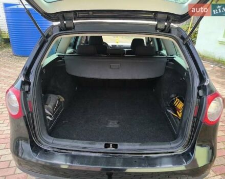 Черный Фольксваген Пассат, объемом двигателя 1.97 л и пробегом 220 тыс. км за 6750 $, фото 12 на Automoto.ua