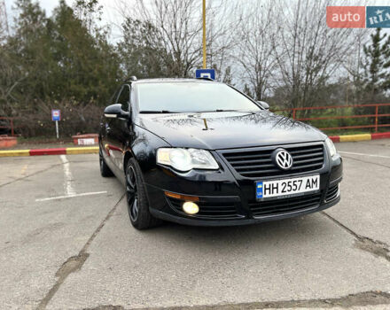 Черный Фольксваген Пассат, объемом двигателя 1.97 л и пробегом 270 тыс. км за 5700 $, фото 2 на Automoto.ua