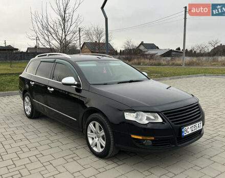 Черный Фольксваген Пассат, объемом двигателя 2 л и пробегом 371 тыс. км за 5800 $, фото 9 на Automoto.ua