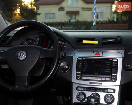 Черный Фольксваген Пассат, объемом двигателя 2 л и пробегом 279 тыс. км за 6500 $, фото 4 на Automoto.ua