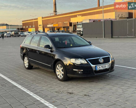 Черный Фольксваген Пассат, объемом двигателя 1.97 л и пробегом 263 тыс. км за 5700 $, фото 8 на Automoto.ua