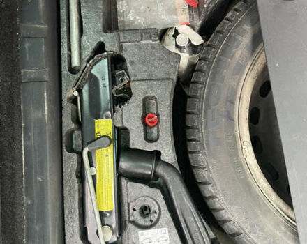 Черный Фольксваген Пассат, объемом двигателя 2 л и пробегом 400 тыс. км за 3500 $, фото 17 на Automoto.ua