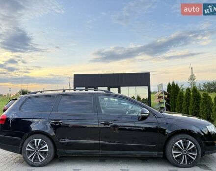 Чорний Фольксваген Пассат, об'ємом двигуна 1.6 л та пробігом 280 тис. км за 4800 $, фото 10 на Automoto.ua