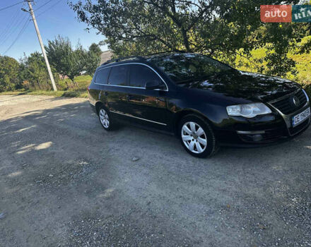 Фольксваген Пассат 2007 в Вижнице на Automoto.ua Черный Фольксваген Пассат, объемом двигателя 1.9 л и пробегом 346 тыс. км за 6900 $, фото 1 на Automoto.ua
