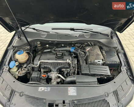 Черный Фольксваген Пассат, объемом двигателя 2 л и пробегом 371 тыс. км за 5800 $, фото 23 на Automoto.ua