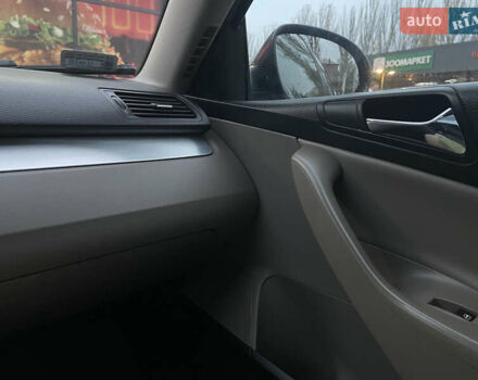 Черный Фольксваген Пассат, объемом двигателя 1.97 л и пробегом 350 тыс. км за 6500 $, фото 19 на Automoto.ua