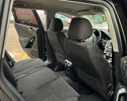 Черный Фольксваген Пассат, объемом двигателя 1.97 л и пробегом 250 тыс. км за 5300 $, фото 6 на Automoto.ua