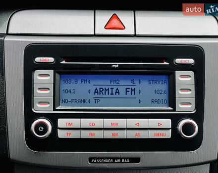 Черный Фольксваген Пассат, объемом двигателя 2 л и пробегом 349 тыс. км за 5099 $, фото 22 на Automoto.ua