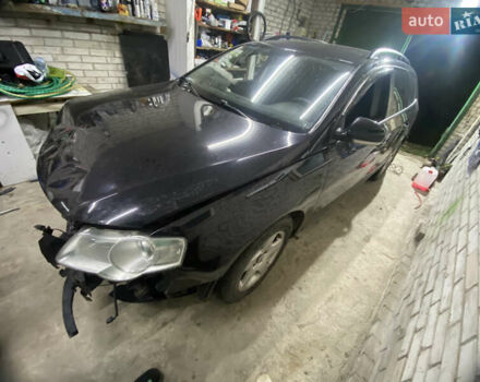 Черный Фольксваген Пассат, объемом двигателя 2 л и пробегом 283 тыс. км за 3200 $, фото 1 на Automoto.ua