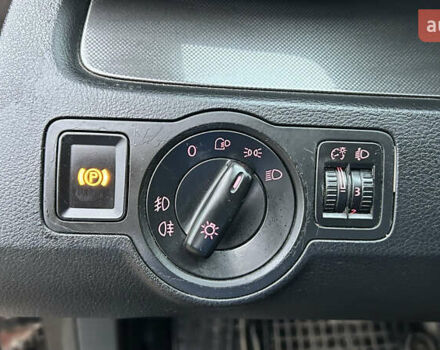 Чорний Фольксваген Пассат, об'ємом двигуна 1.6 л та пробігом 280 тис. км за 5450 $, фото 7 на Automoto.ua