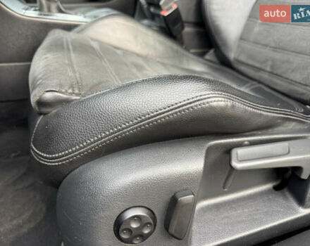 Черный Фольксваген Пассат, объемом двигателя 2 л и пробегом 290 тыс. км за 5699 $, фото 49 на Automoto.ua