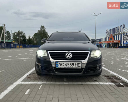 Черный Фольксваген Пассат, объемом двигателя 2 л и пробегом 327 тыс. км за 7800 $, фото 9 на Automoto.ua