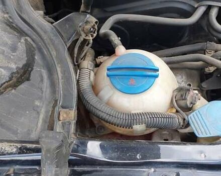 Черный Фольксваген Пассат, объемом двигателя 2 л и пробегом 284 тыс. км за 8500 $, фото 38 на Automoto.ua