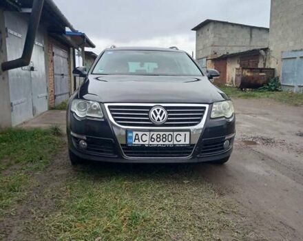 Черный Фольксваген Пассат, объемом двигателя 1.97 л и пробегом 330 тыс. км за 6200 $, фото 1 на Automoto.ua